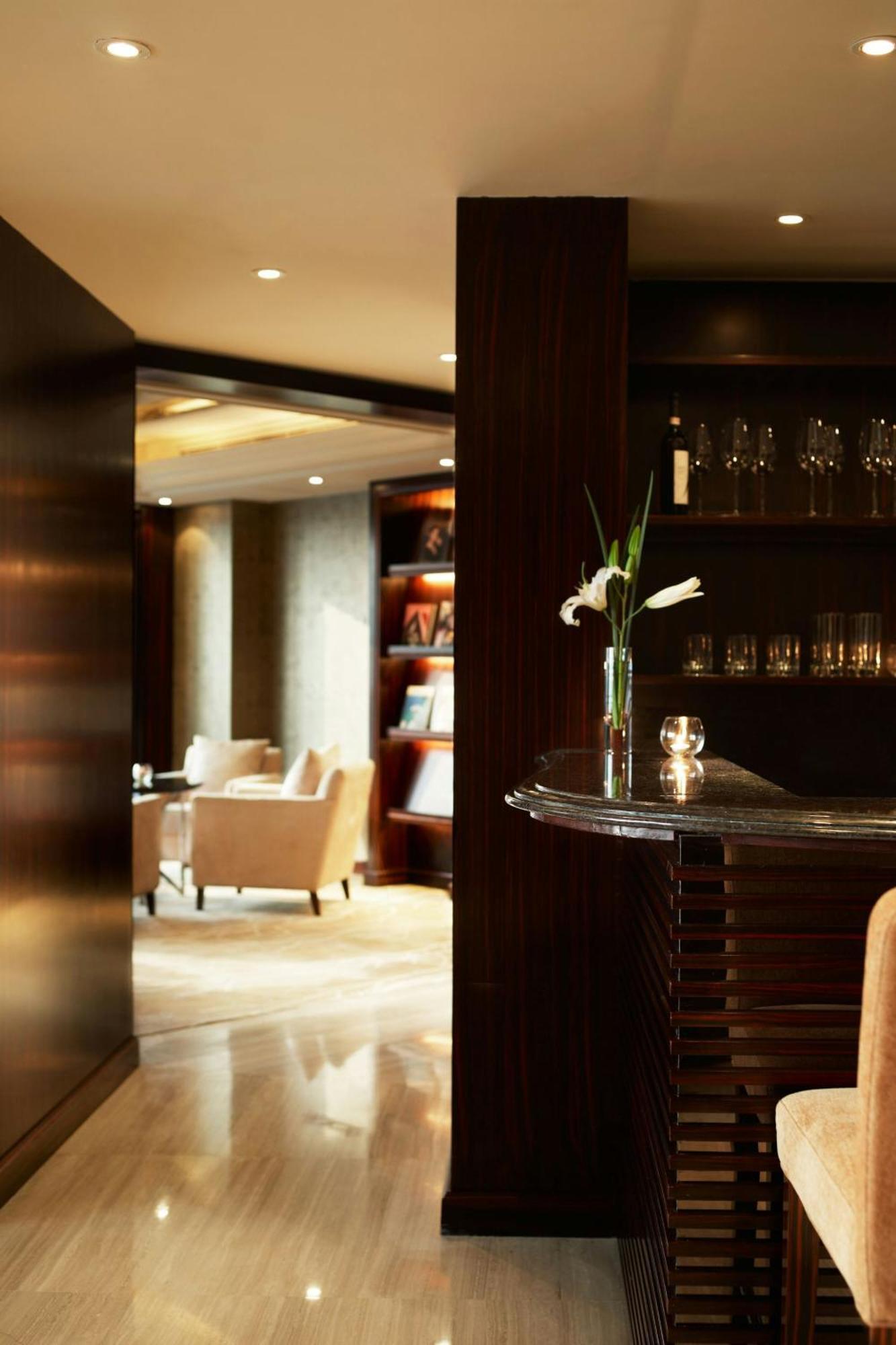 Sheraton Shenzhen Futian Hotel Exterior foto